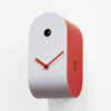 červené designové hodiny s kukačkou Cucupola